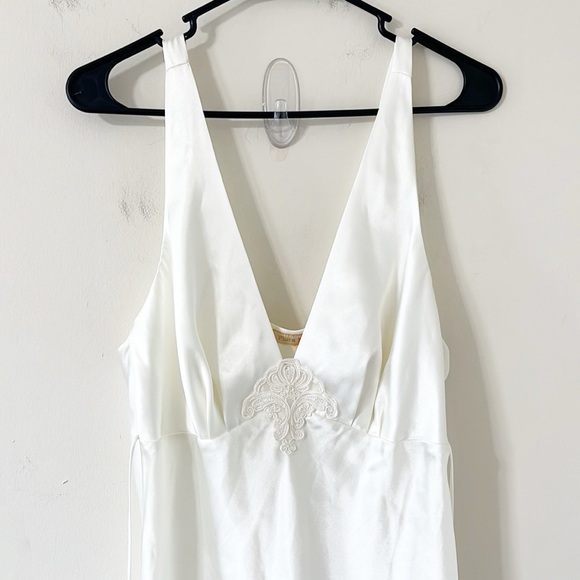 Flora Nikrooz Vintage Ivory Lace Satin Midi Dress Size Large - Picture 2 of 7